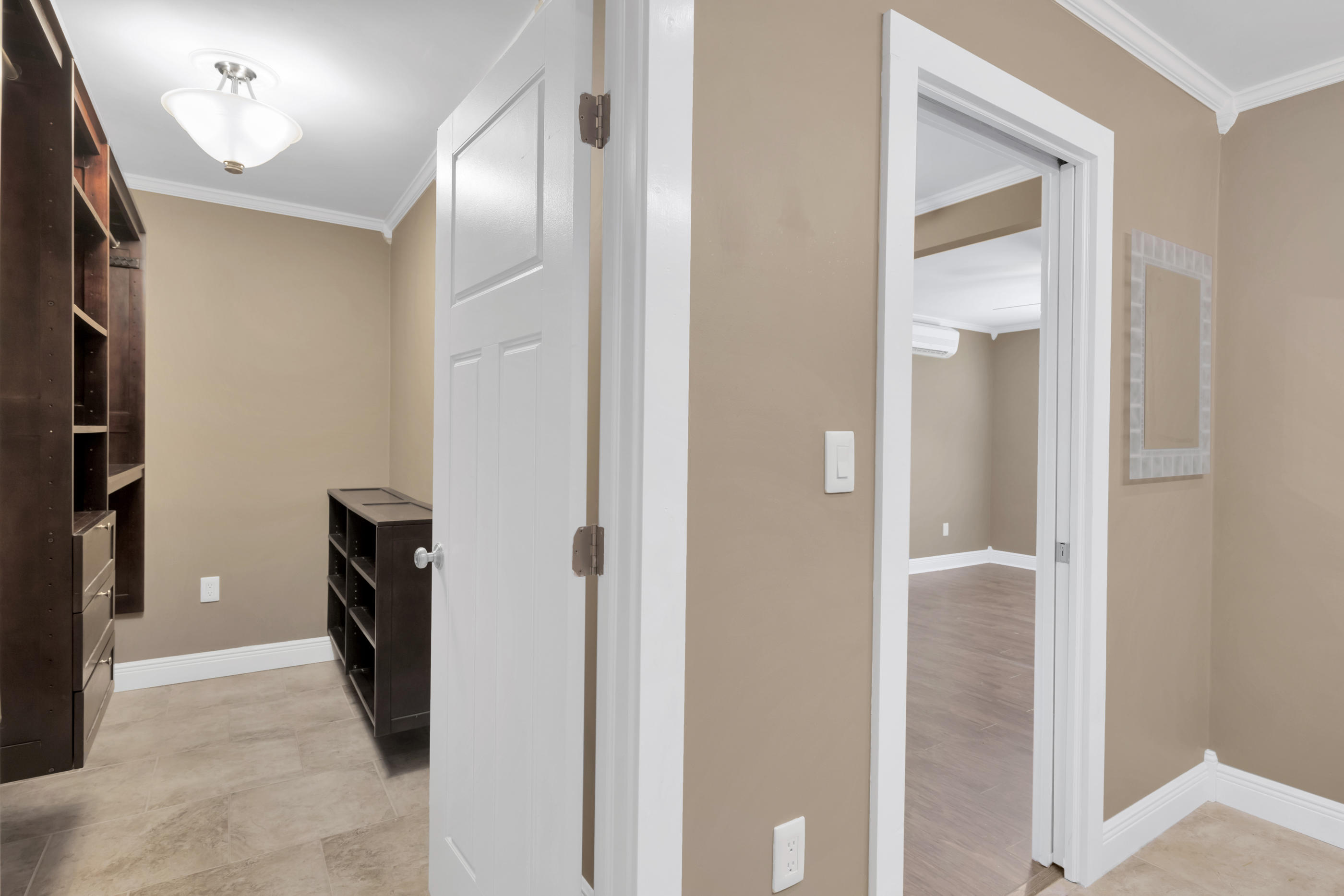 SPRINGHILL S/D LOT 23 - Residential