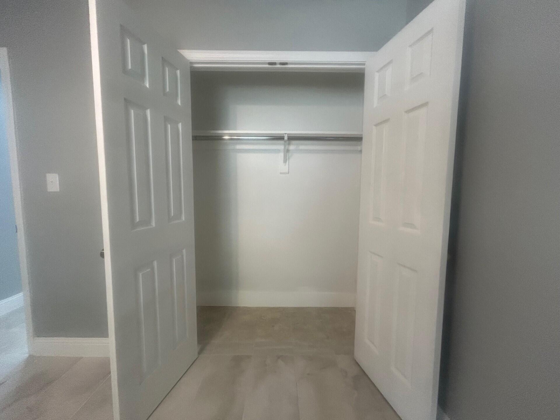 Oak Forest - Residential Lease