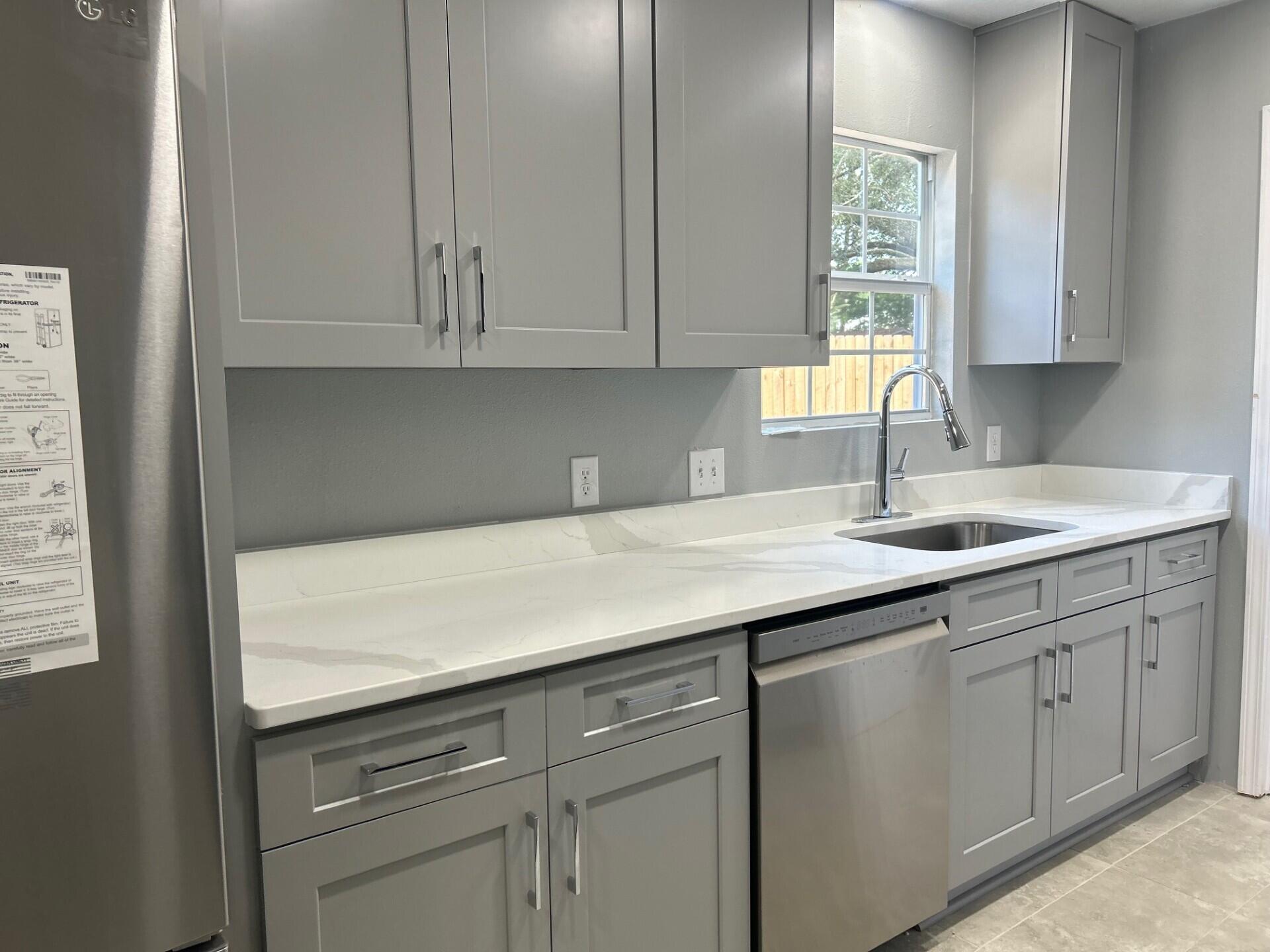 Oak Forest - Residential Lease