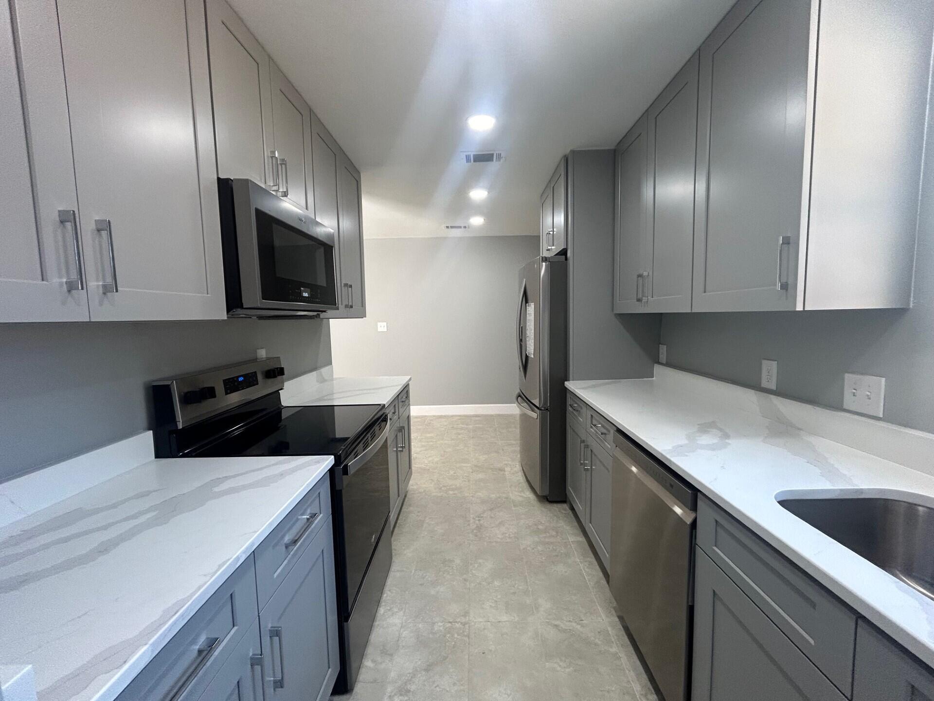 Oak Forest - Residential Lease