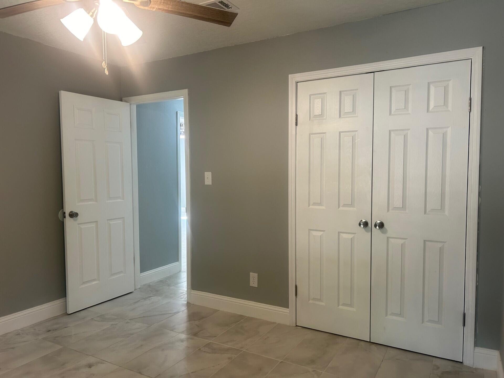 Oak Forest - Residential Lease