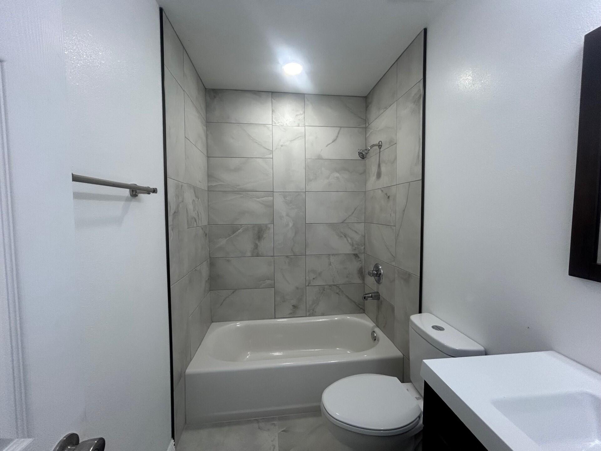 Oak Forest - Residential Lease