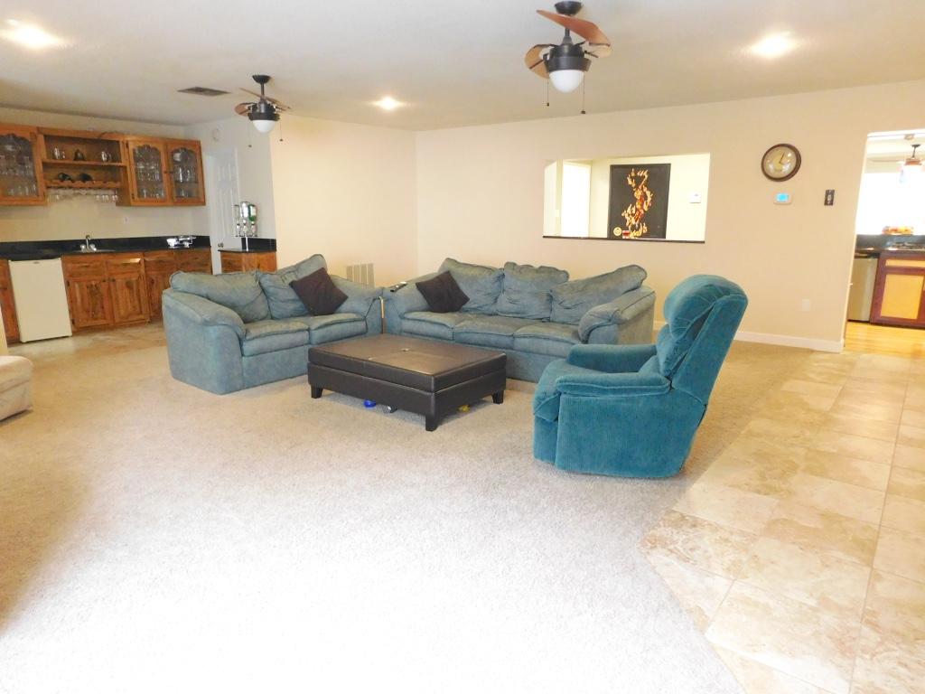 GARNIERS BEACH 2ND - Residential