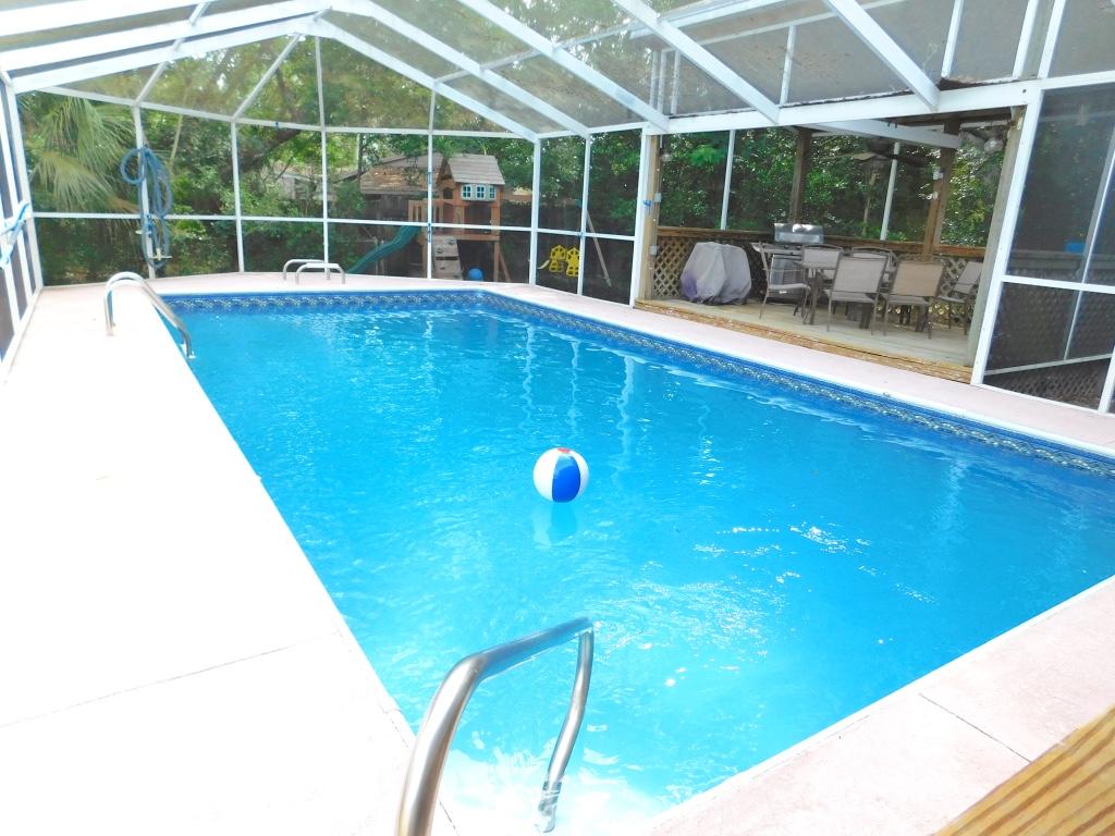 GARNIERS BEACH 2ND - Residential