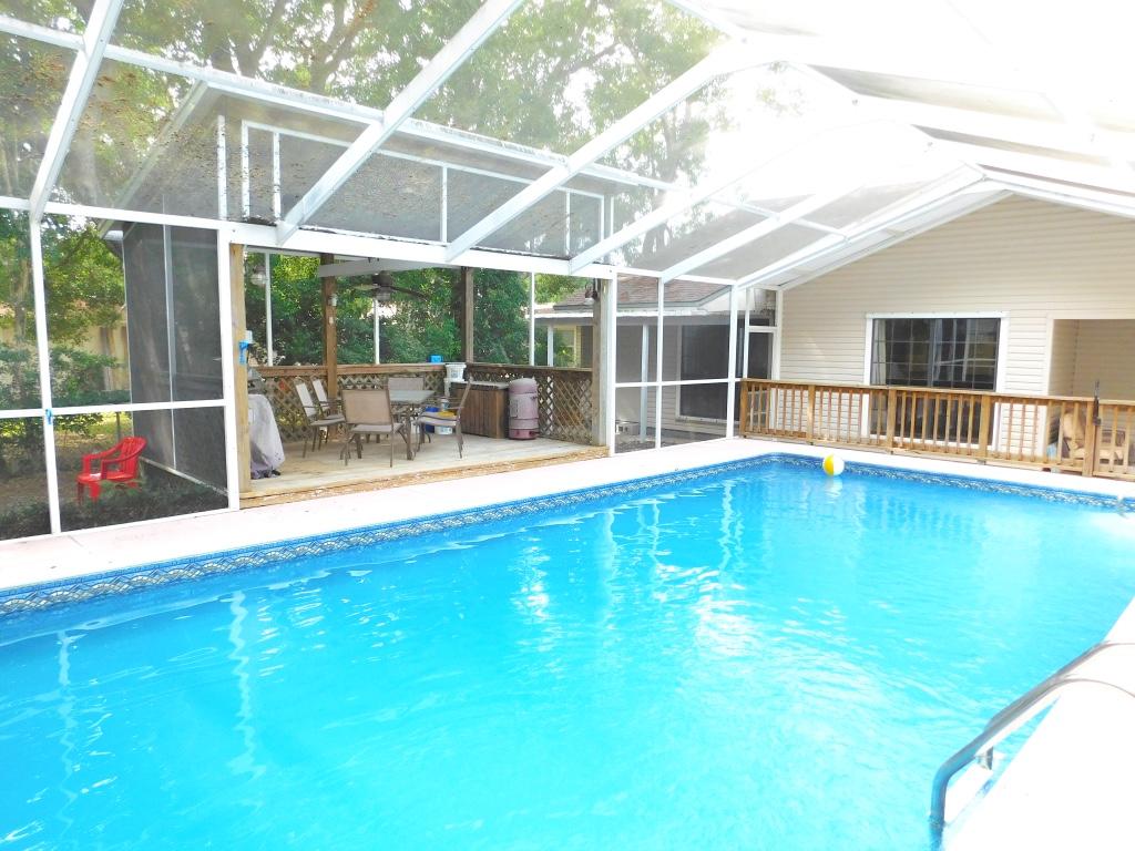 GARNIERS BEACH 2ND - Residential