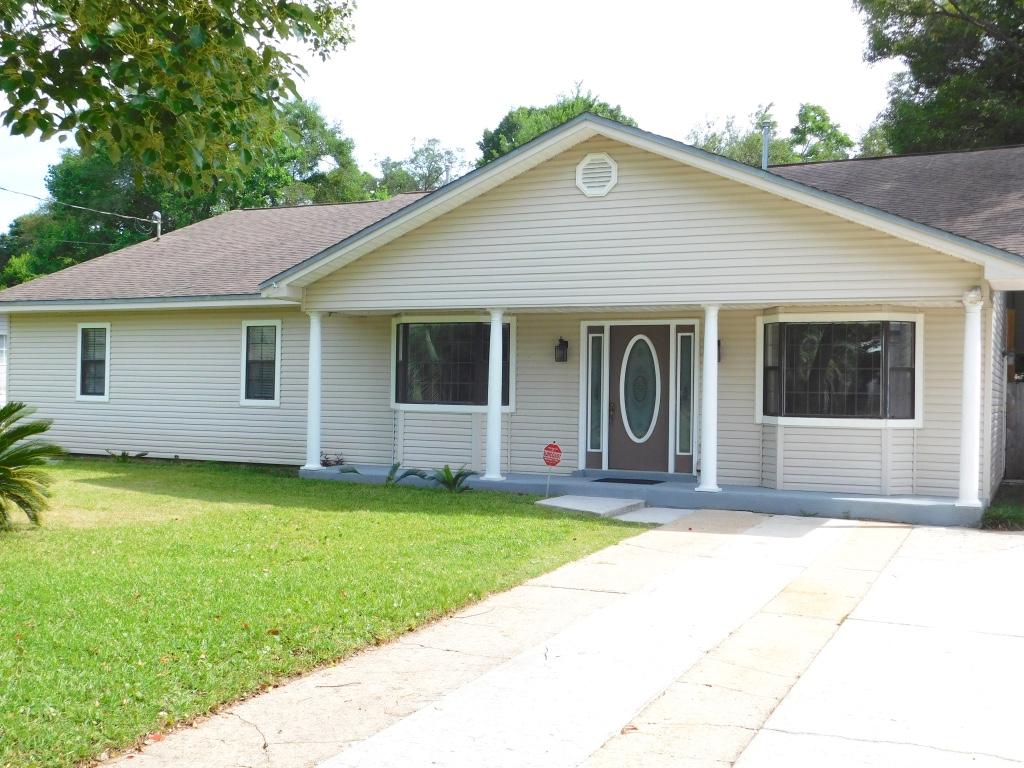 GARNIERS BEACH 2ND - Residential