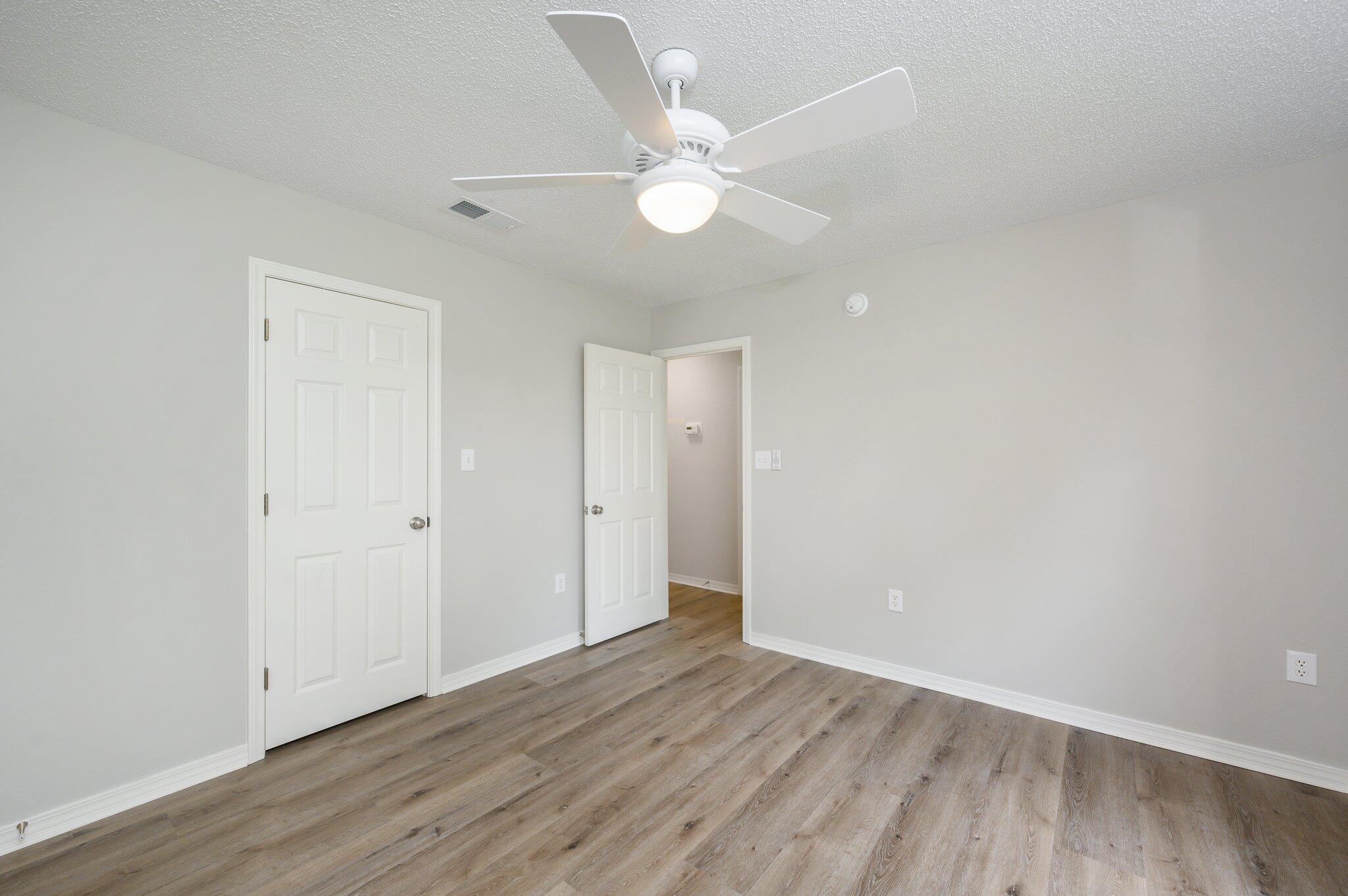 MACK BAYOU POINTE S/D - Residential