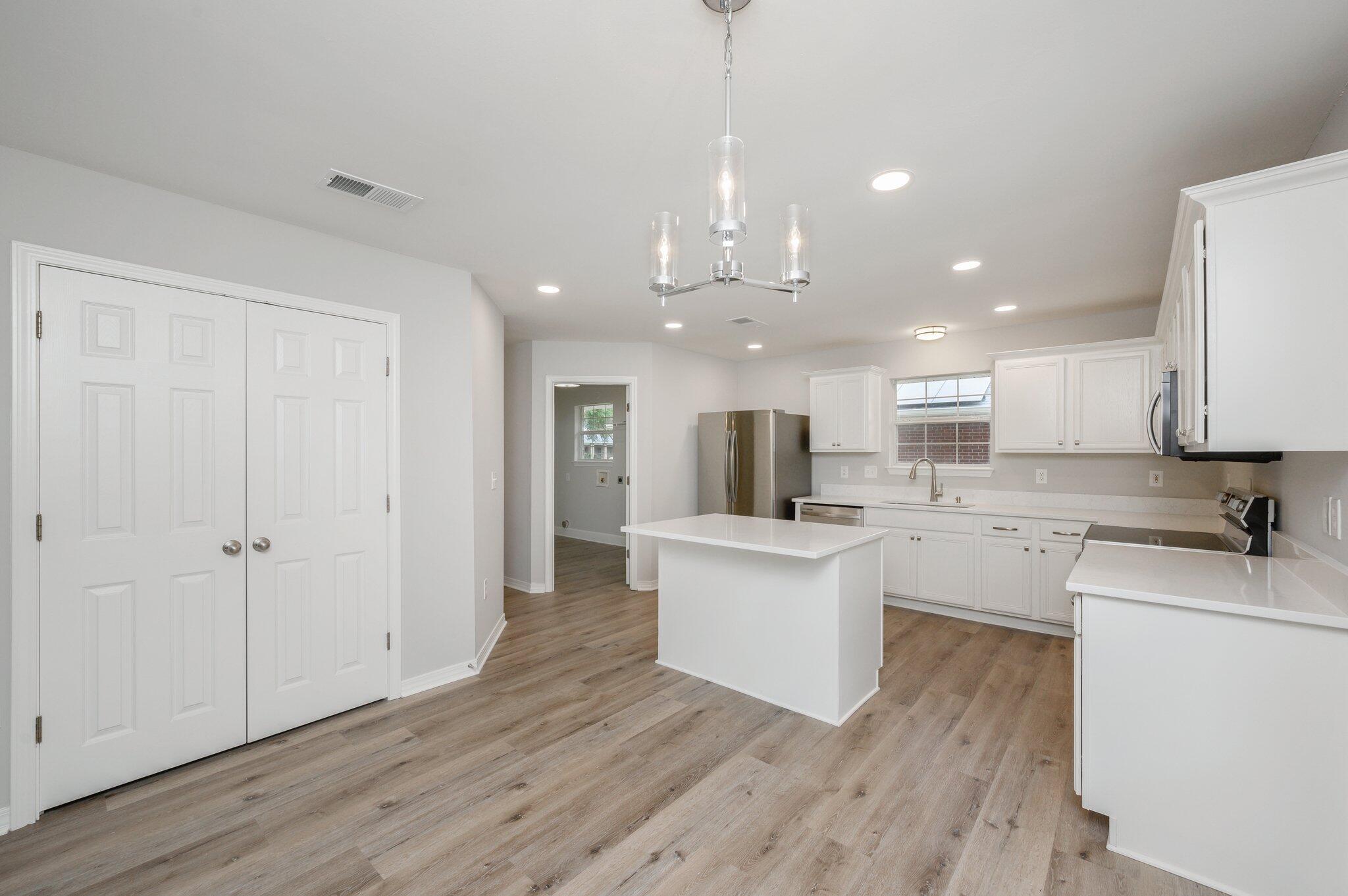 MACK BAYOU POINTE S/D - Residential