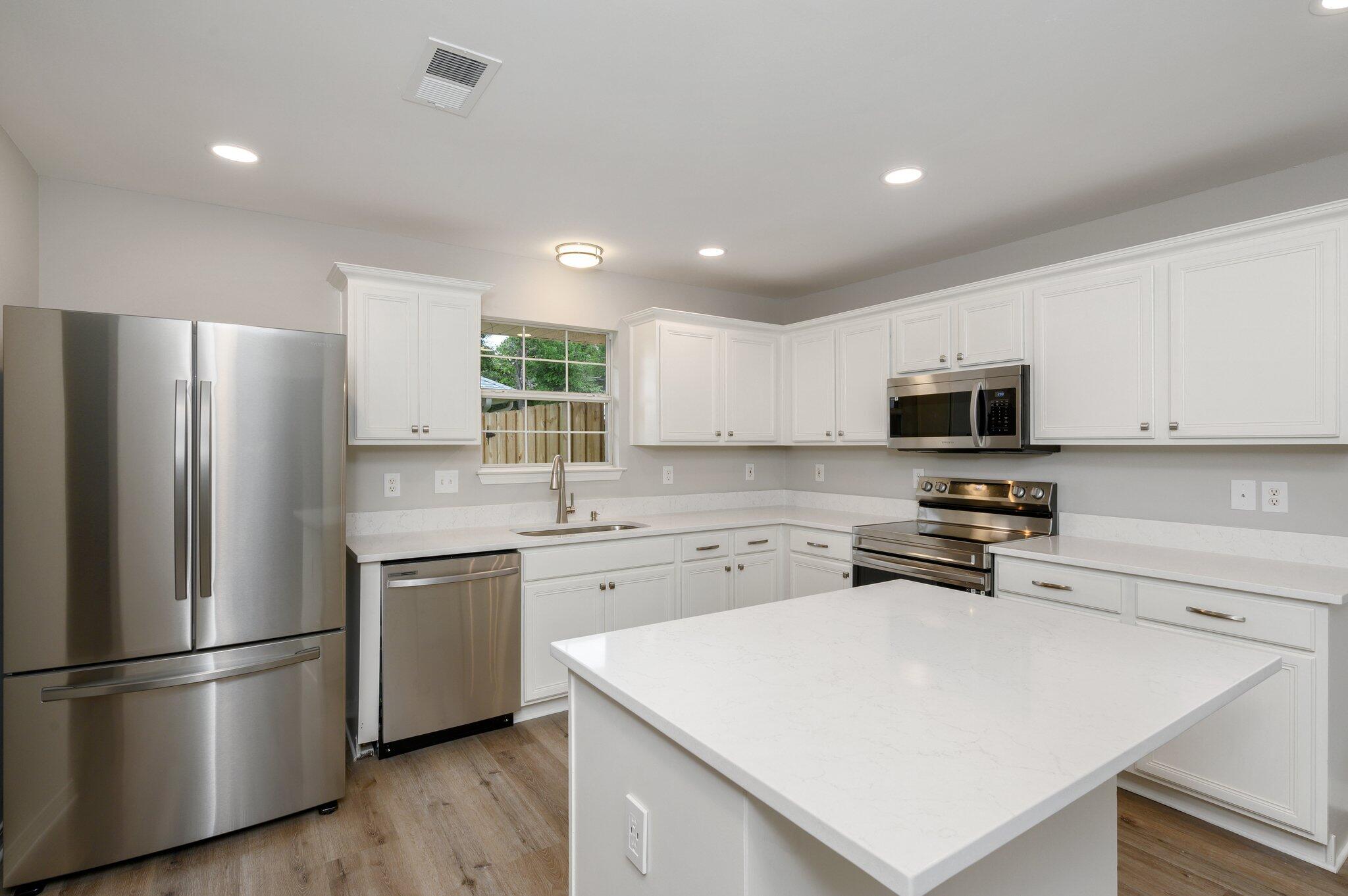 MACK BAYOU POINTE S/D - Residential