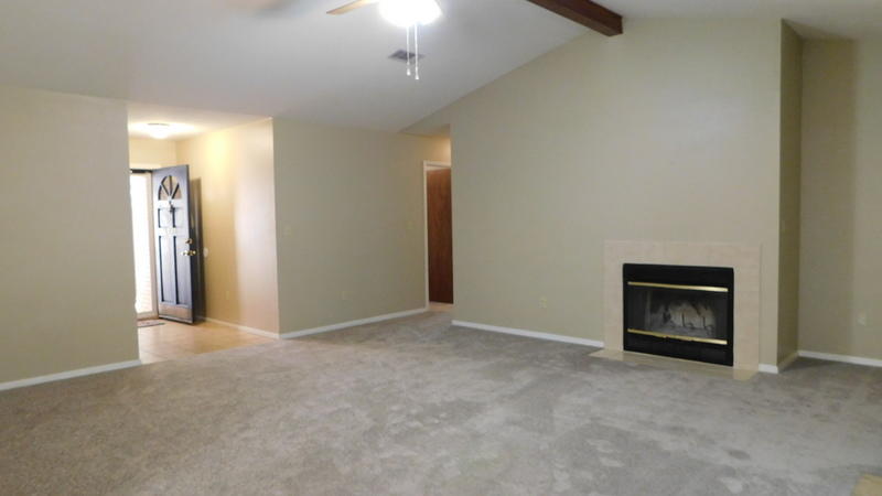 SAVANNAH OAKS - Residential