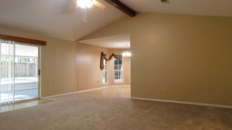 SAVANNAH OAKS - Residential