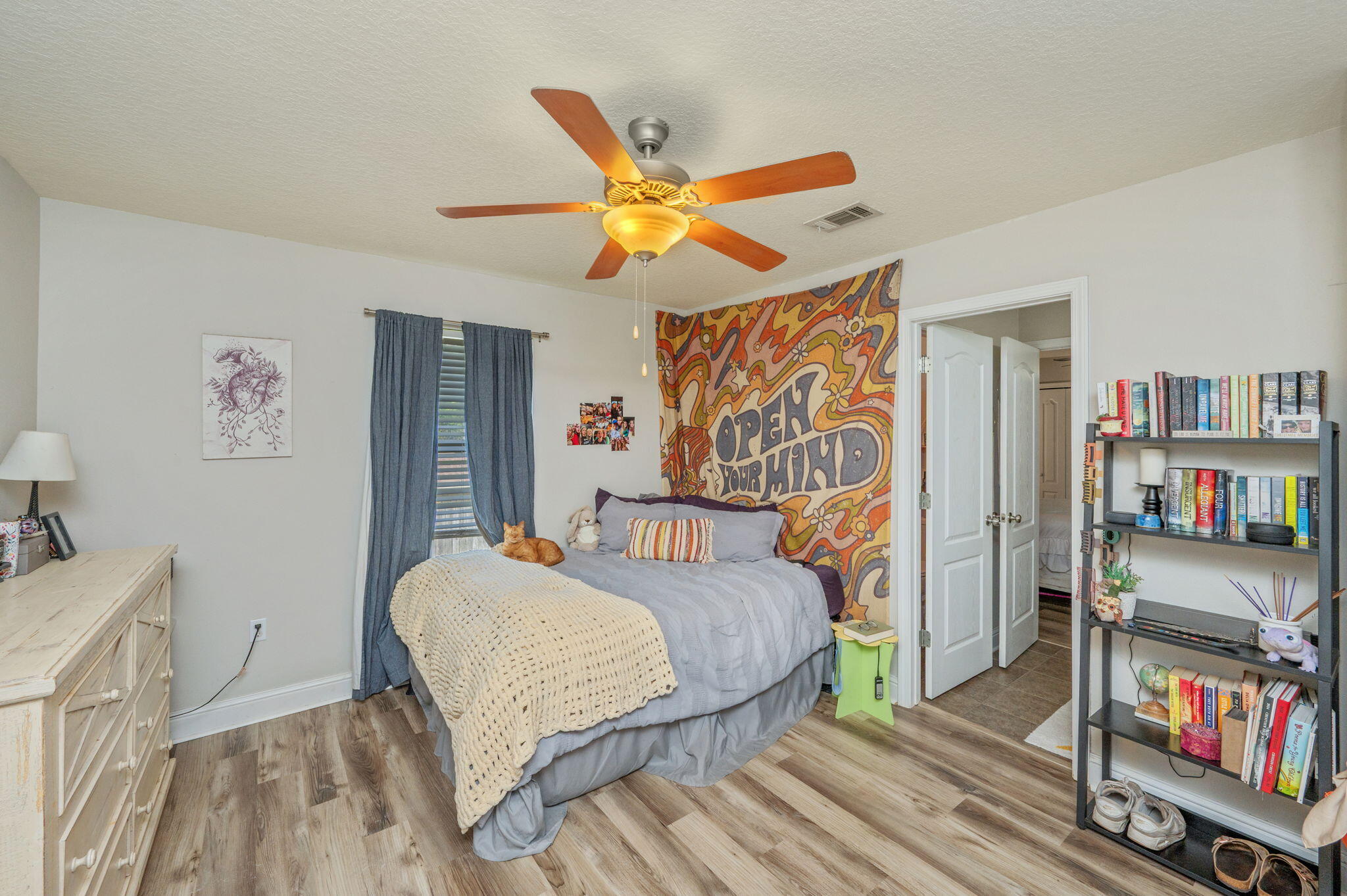 SILVER SPRINGS EST - Residential