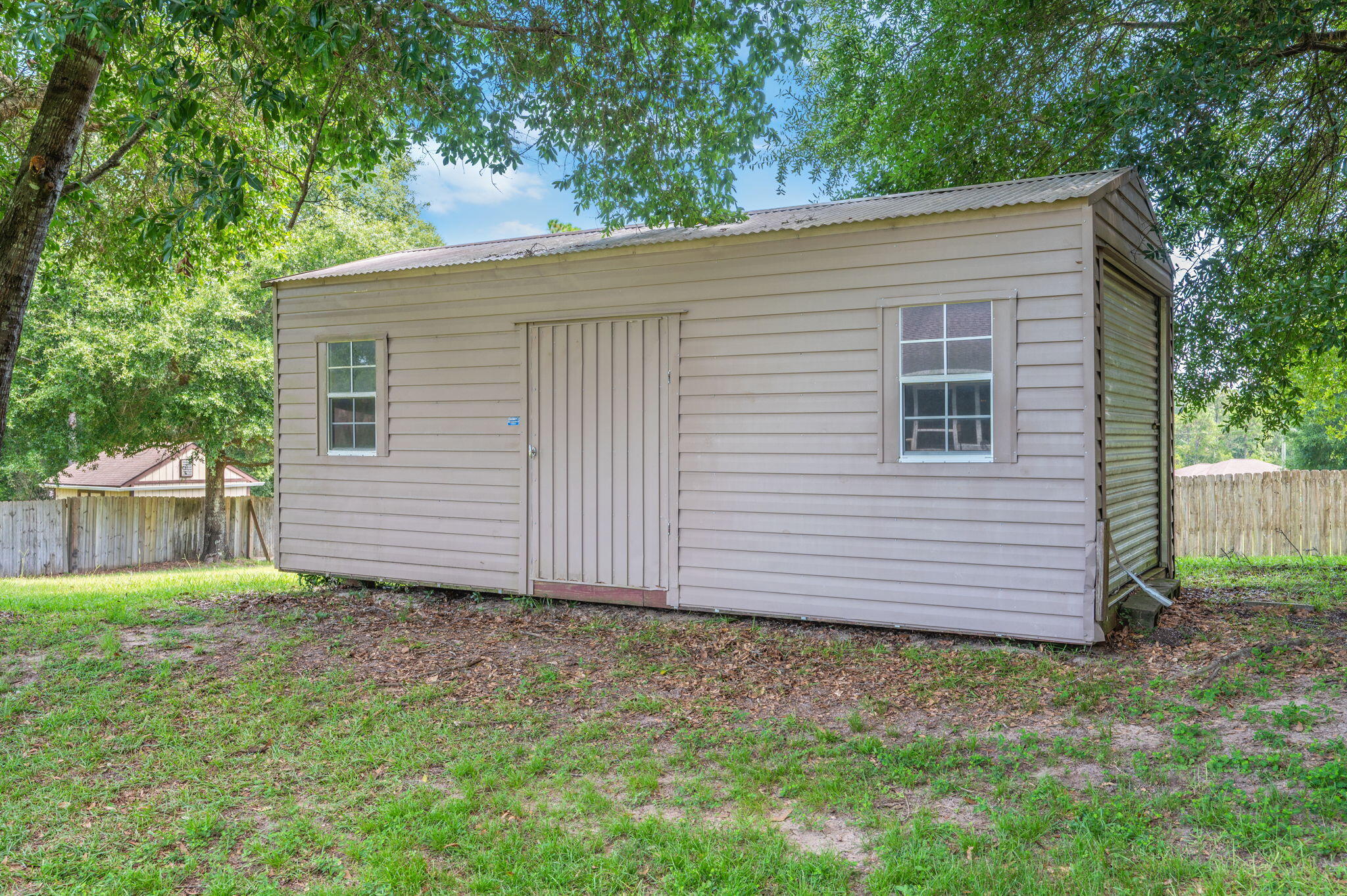 SILVER SPRINGS EST - Residential