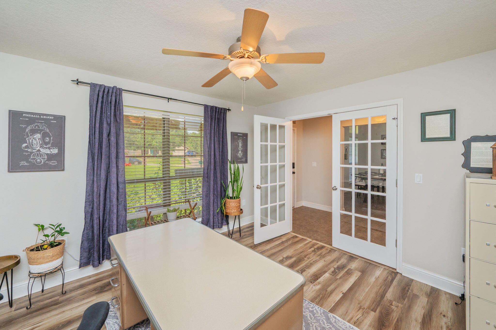 SILVER SPRINGS EST - Residential