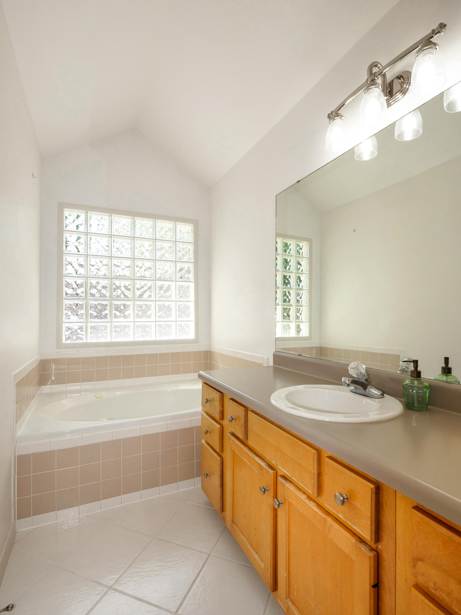 PARKWOOD AT BLUEWATER BAY - Residential