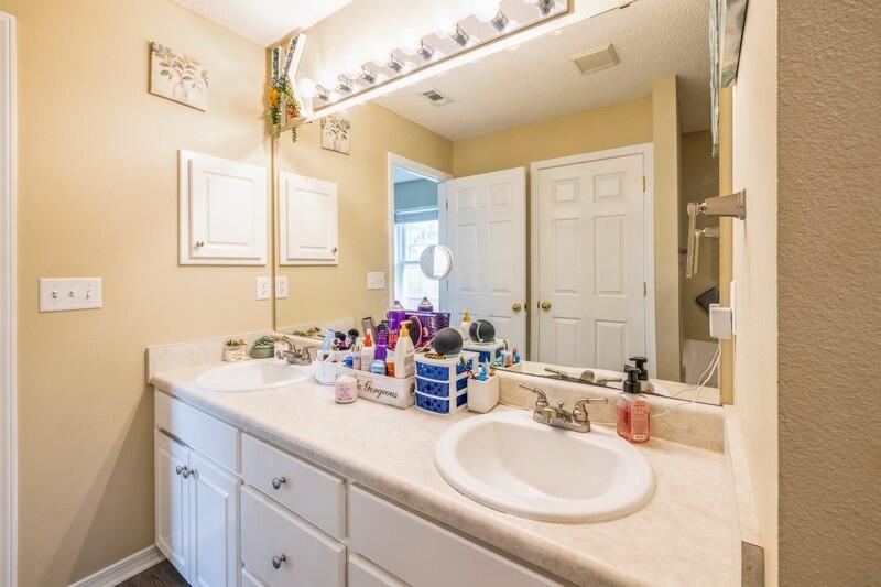 CREETWOOD PLACE - Residential