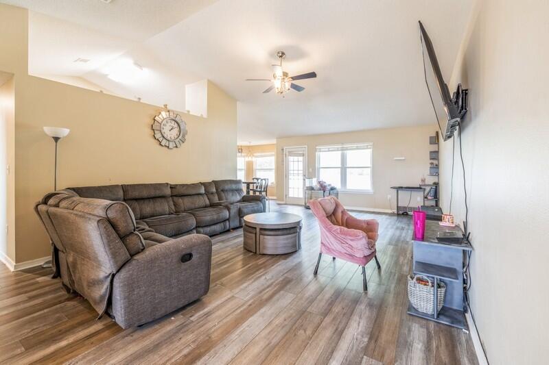 CREETWOOD PLACE - Residential