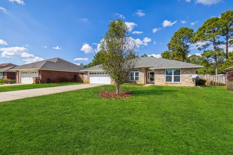 CREETWOOD PLACE - Residential