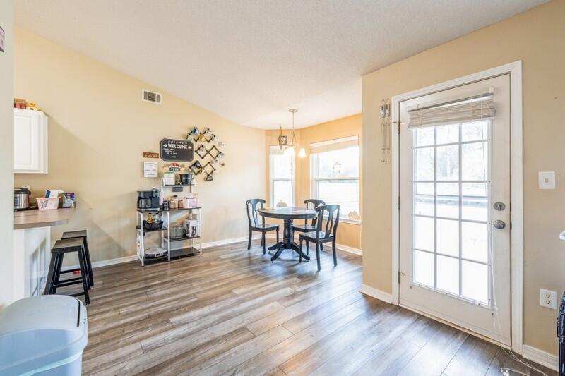 CREETWOOD PLACE - Residential