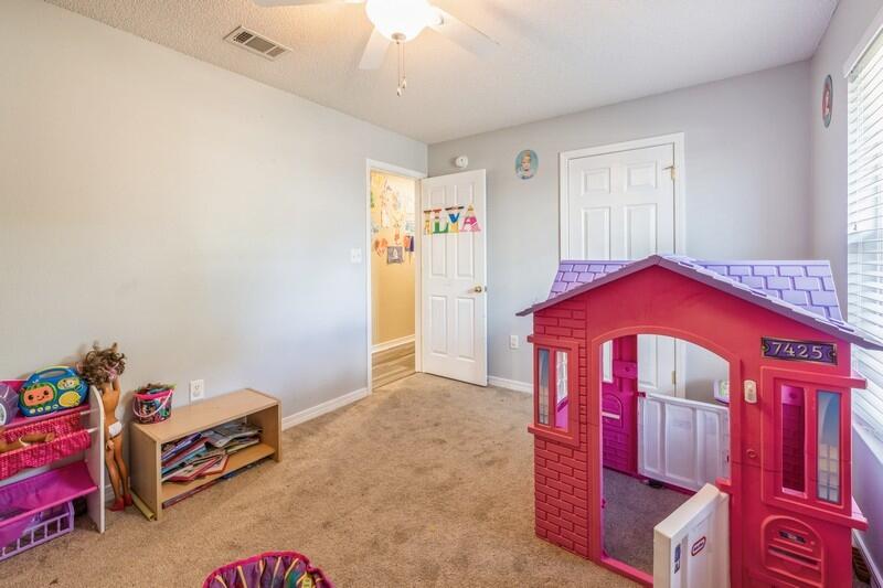 CREETWOOD PLACE - Residential