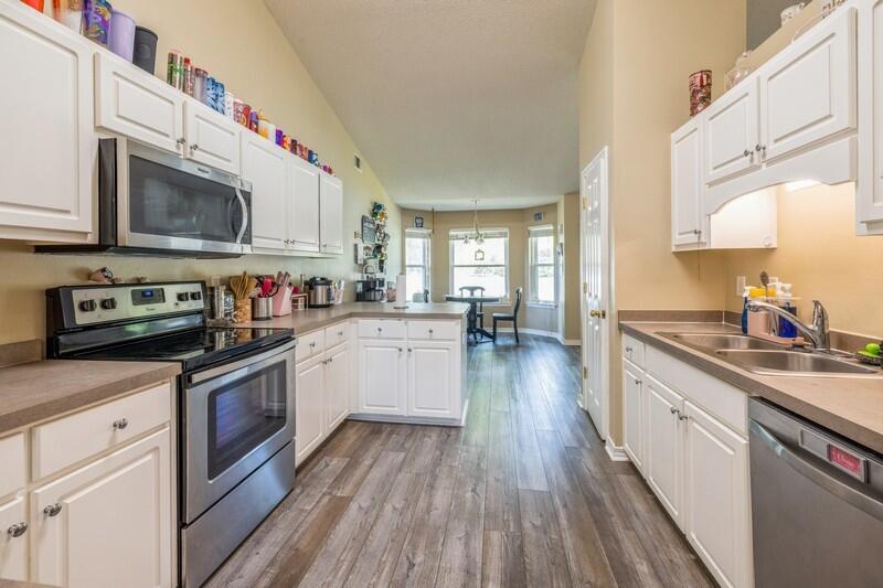 CREETWOOD PLACE - Residential