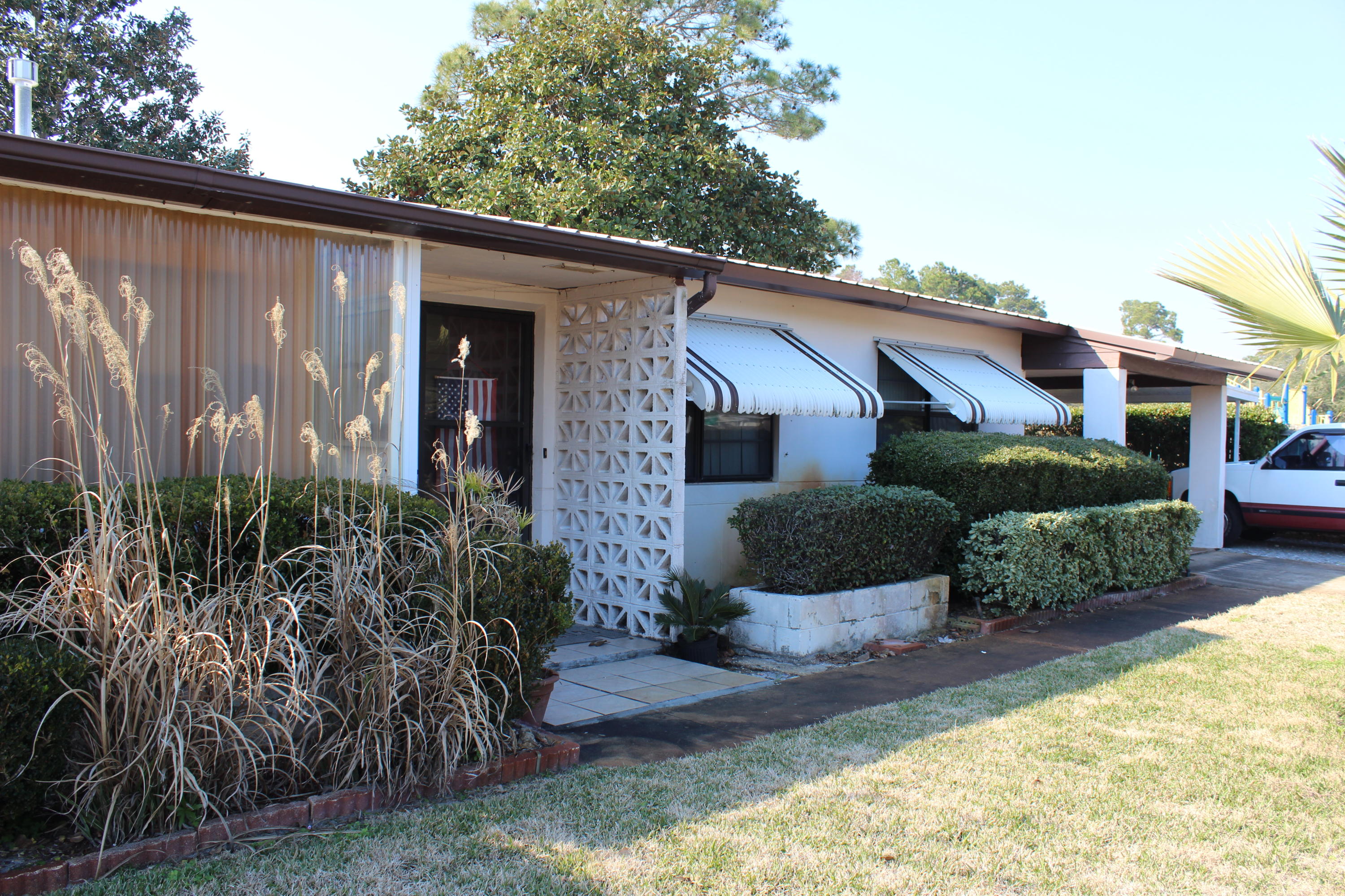 The home is located next to the neighborhood part. Parquet floors in the living room and dining room. The home has two additional rooms for a family room and study. Back yard has a shed. The hot tub does convey. This is an AS IS sale but the seller is not aware of any issues.HVAC is 3 yrs old. Recent new hot water heater in April 2016. Ready for a new family.