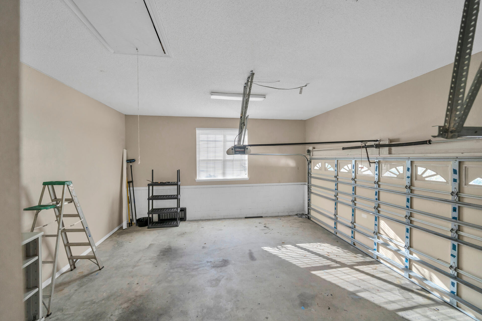 MATHISON CREEK ESTATES PH II - Residential