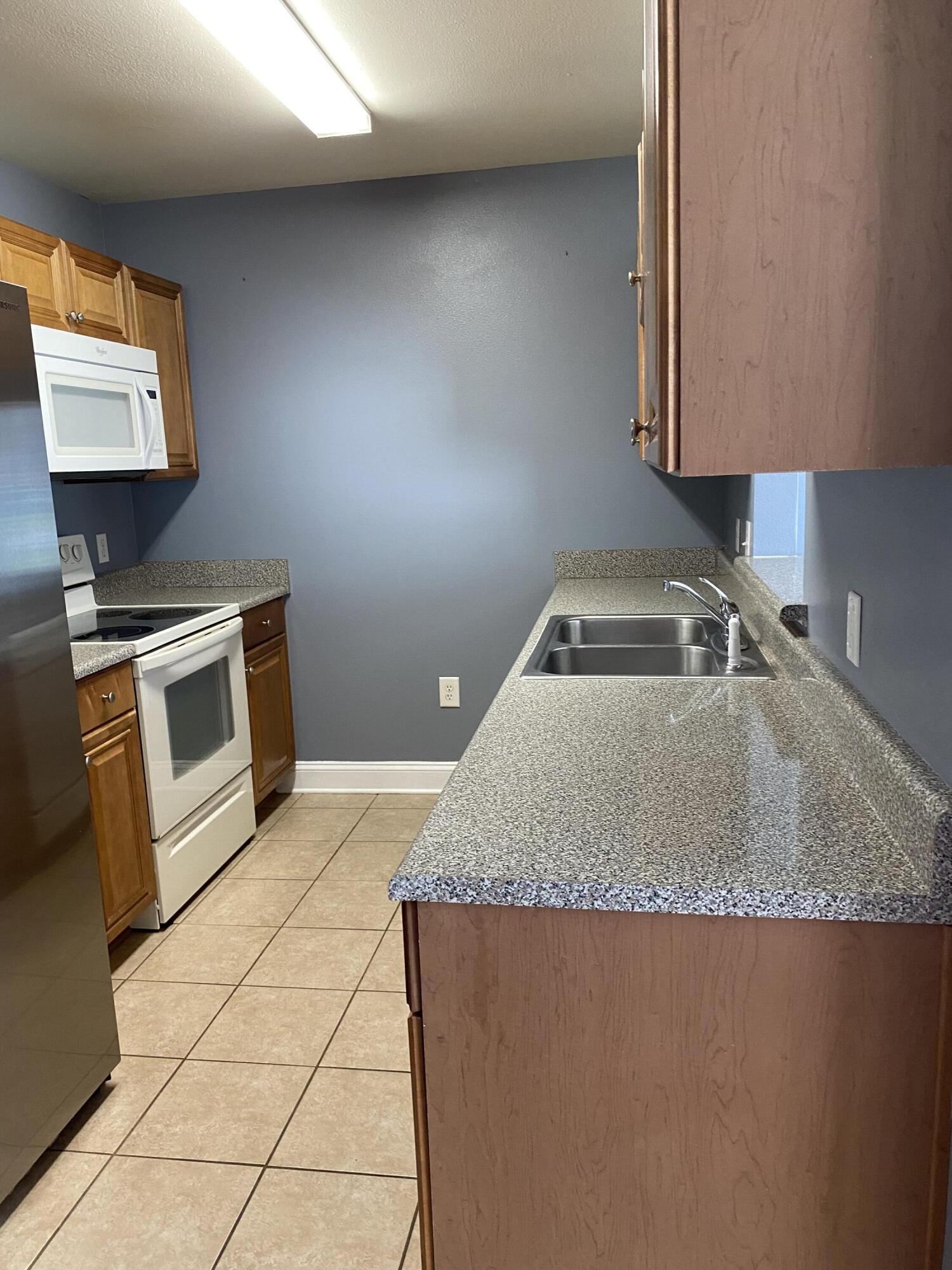 EAGLES LANDING S/D - Residential Lease