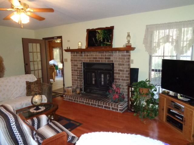 KENNEDY LAKES 1ST ADDN - Residential