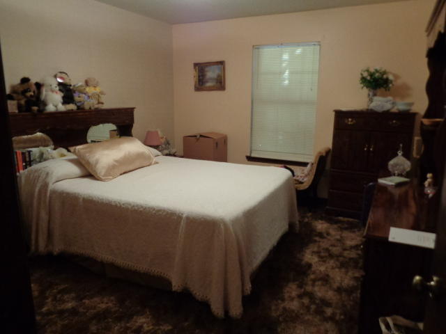 KENNEDY LAKES 1ST ADDN - Residential