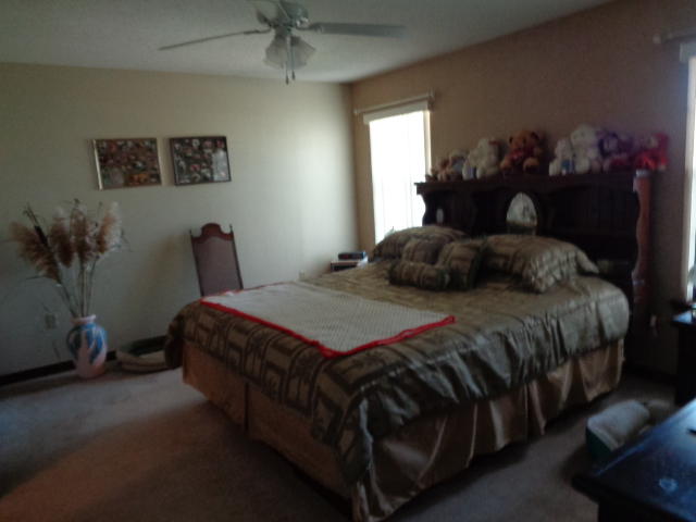 KENNEDY LAKES 1ST ADDN - Residential