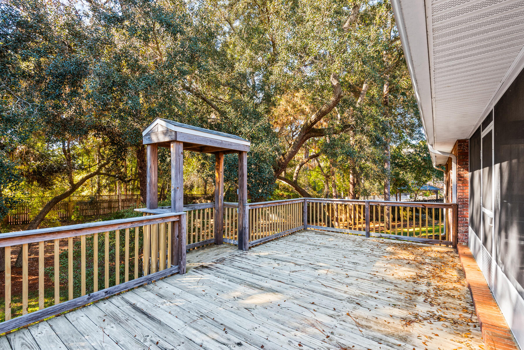 Rocky Bayou Estates - Residential