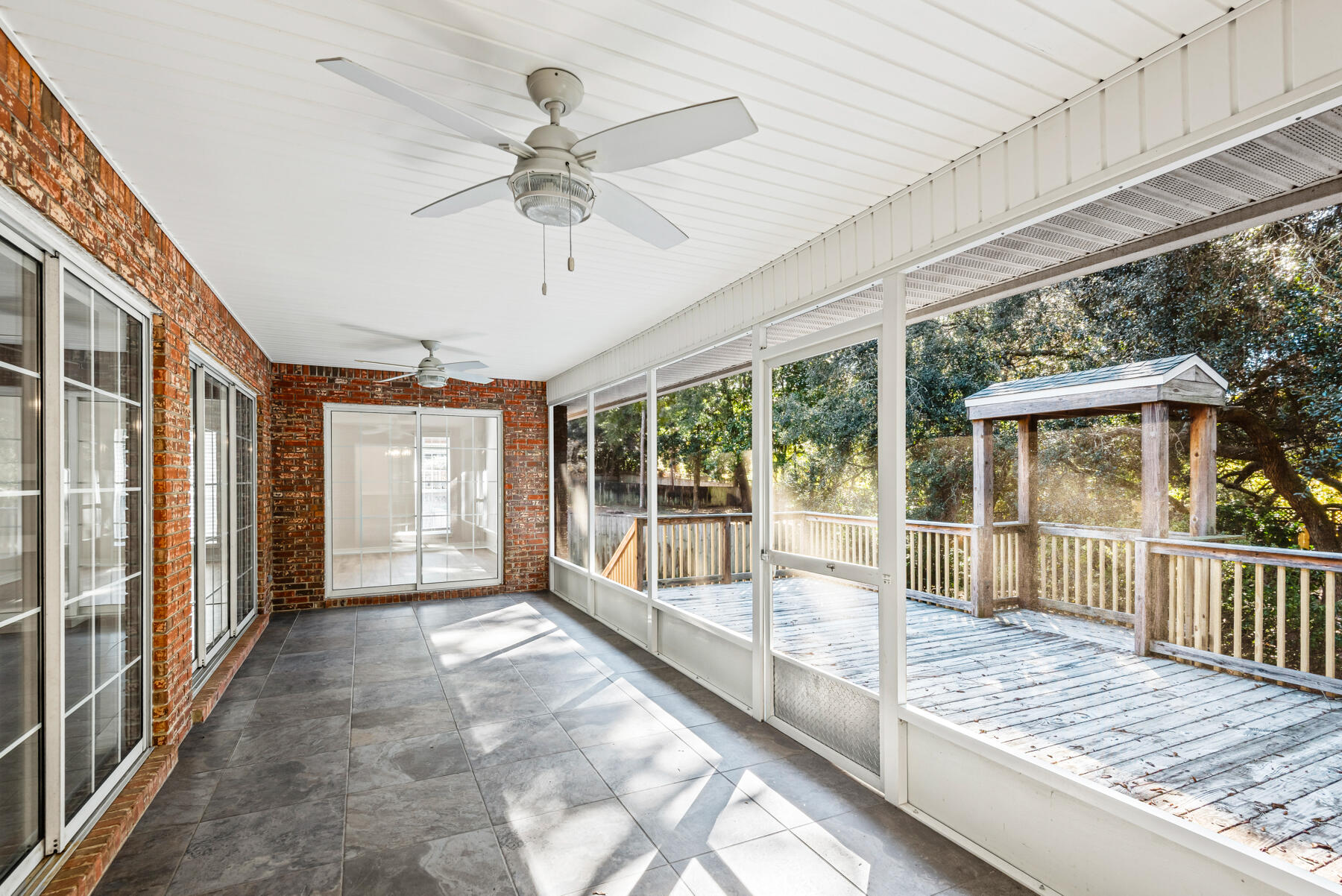 Rocky Bayou Estates - Residential