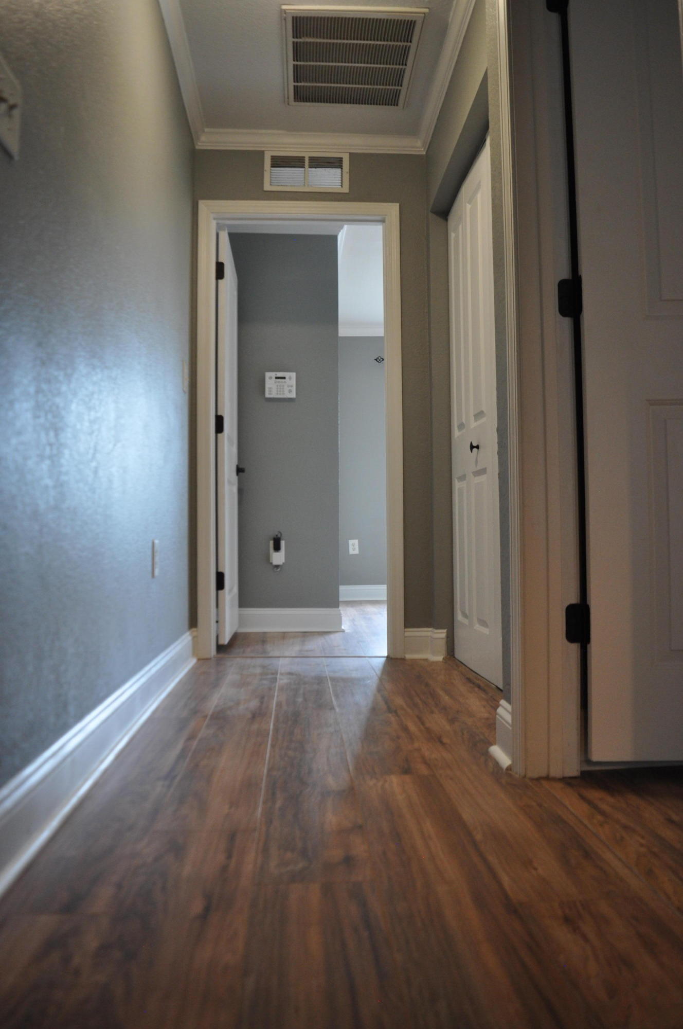 VERANDAS OF FREEPORT, THE - Residential Lease