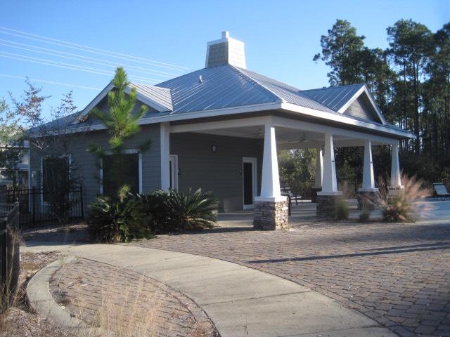 VERANDAS OF FREEPORT, THE - Residential Lease