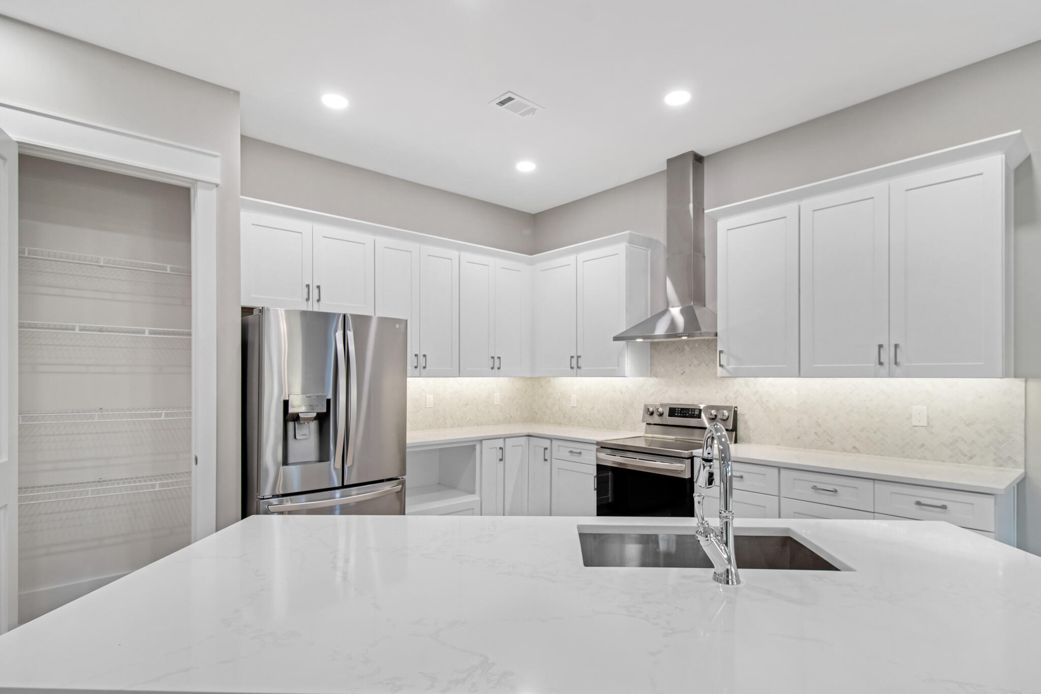 Bay Grove - Residential