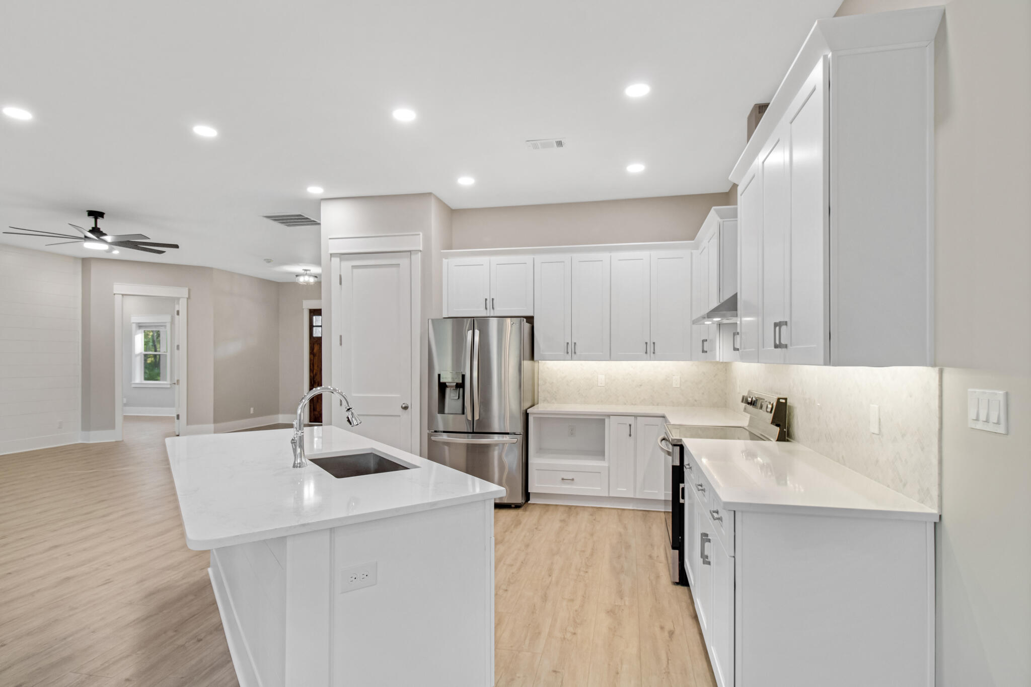 Bay Grove - Residential
