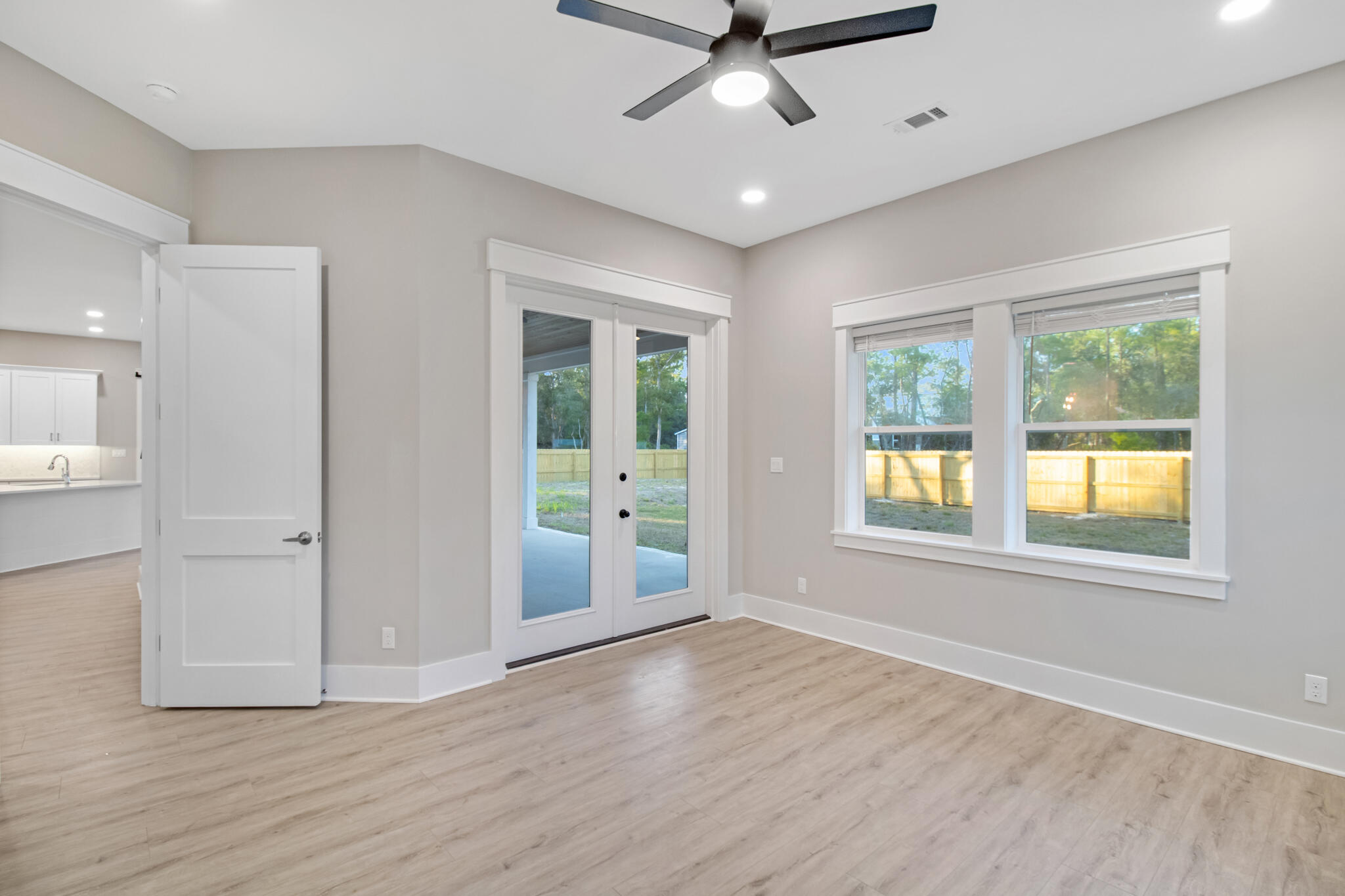 Bay Grove - Residential