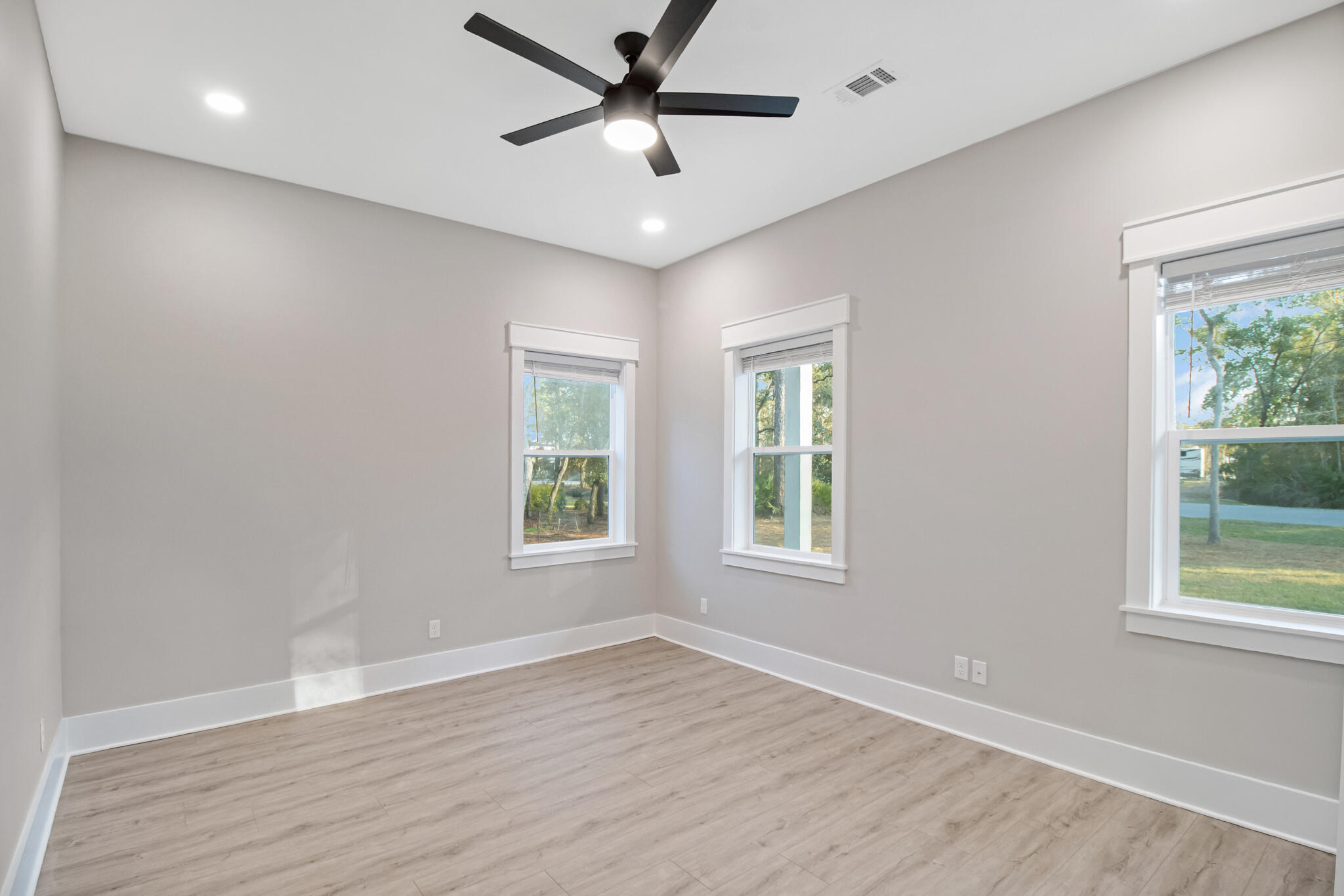 Bay Grove - Residential