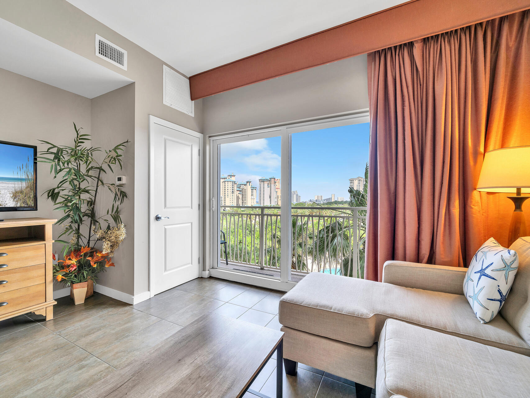 LUAU II - Residential