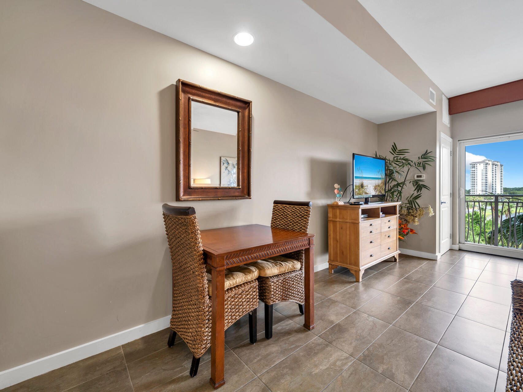 LUAU II - Residential
