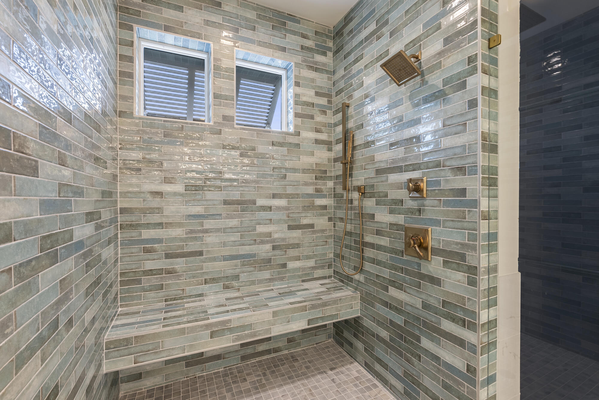 DALTON UNREC - Residential