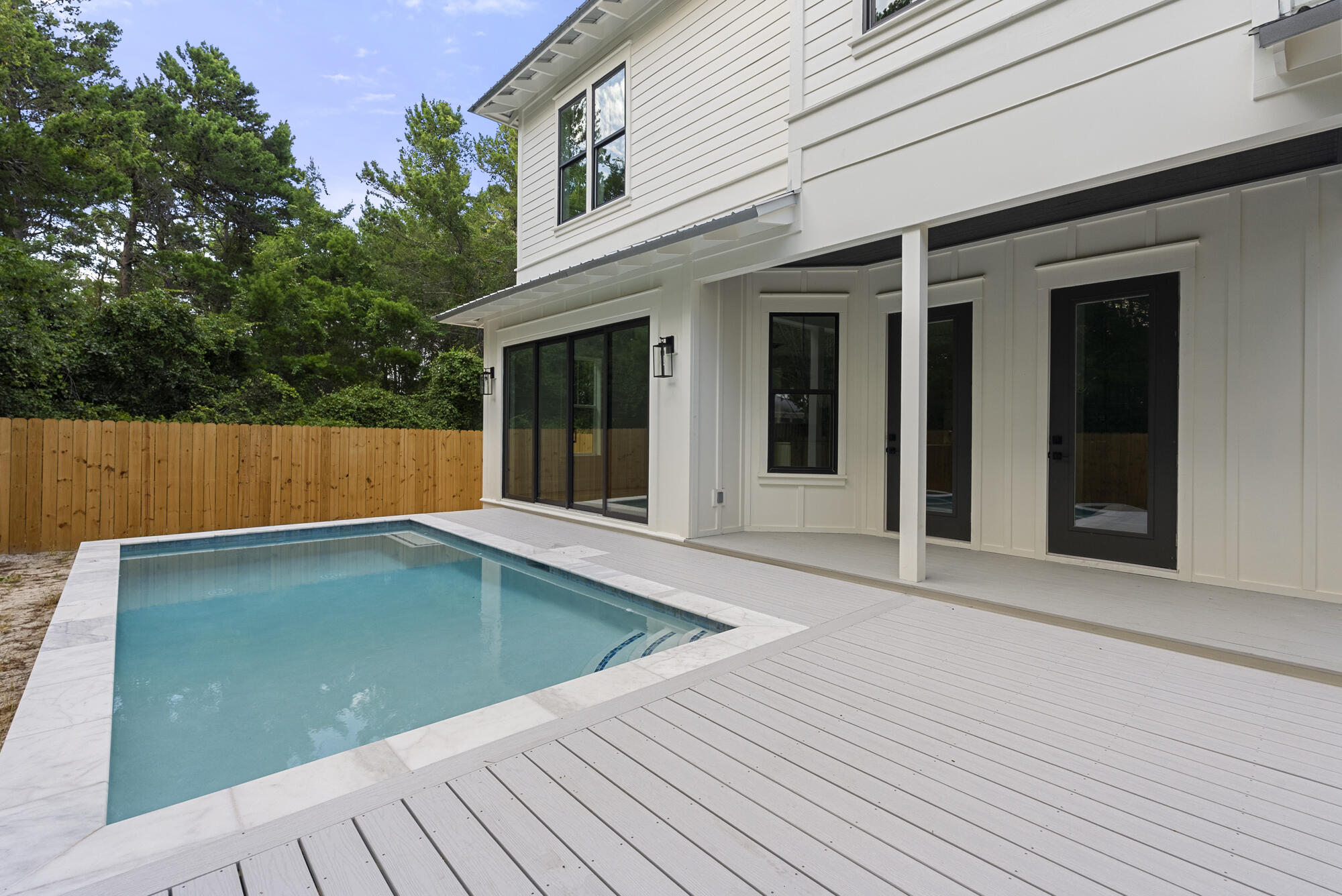 DALTON UNREC - Residential