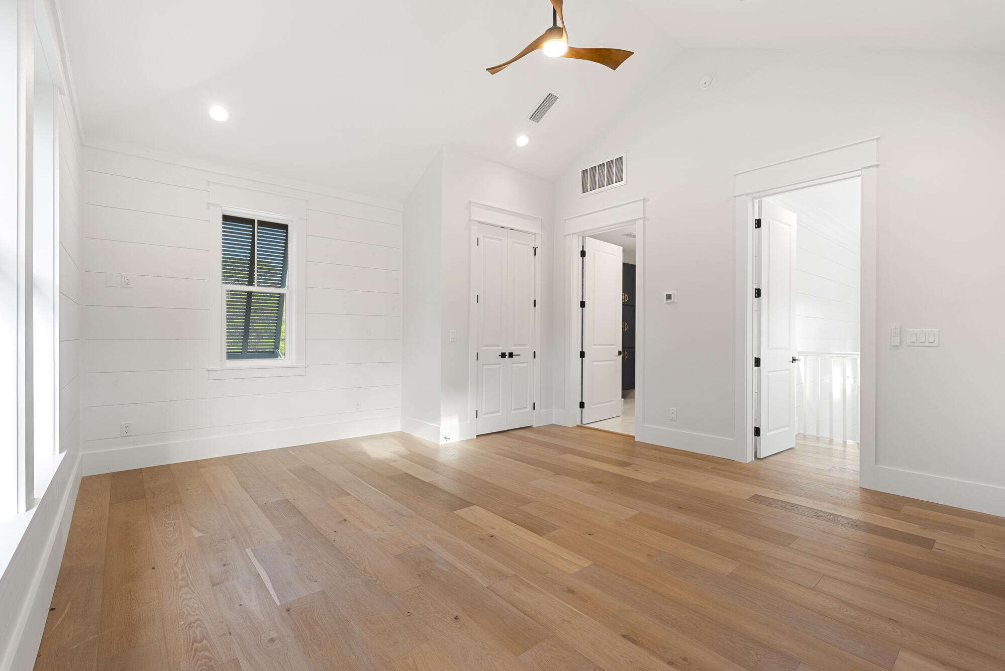 DALTON UNREC - Residential