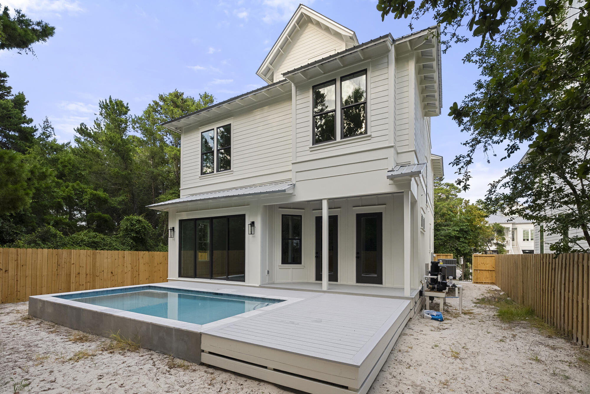 DALTON UNREC - Residential