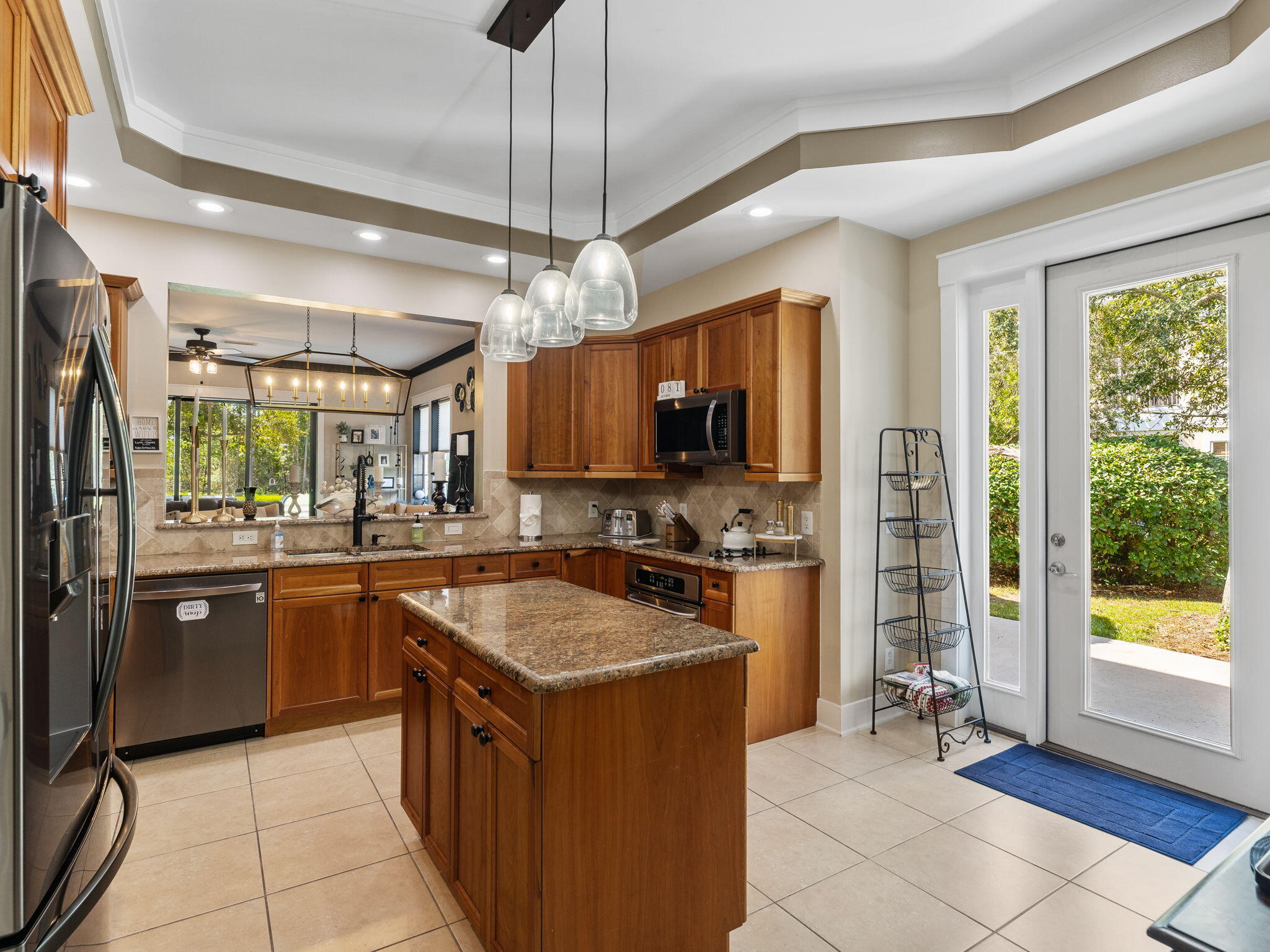 REGATTA BAY GOLF VILLAS - Residential