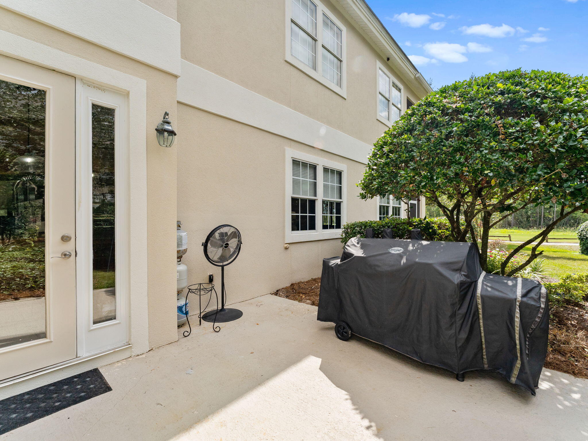 REGATTA BAY GOLF VILLAS - Residential