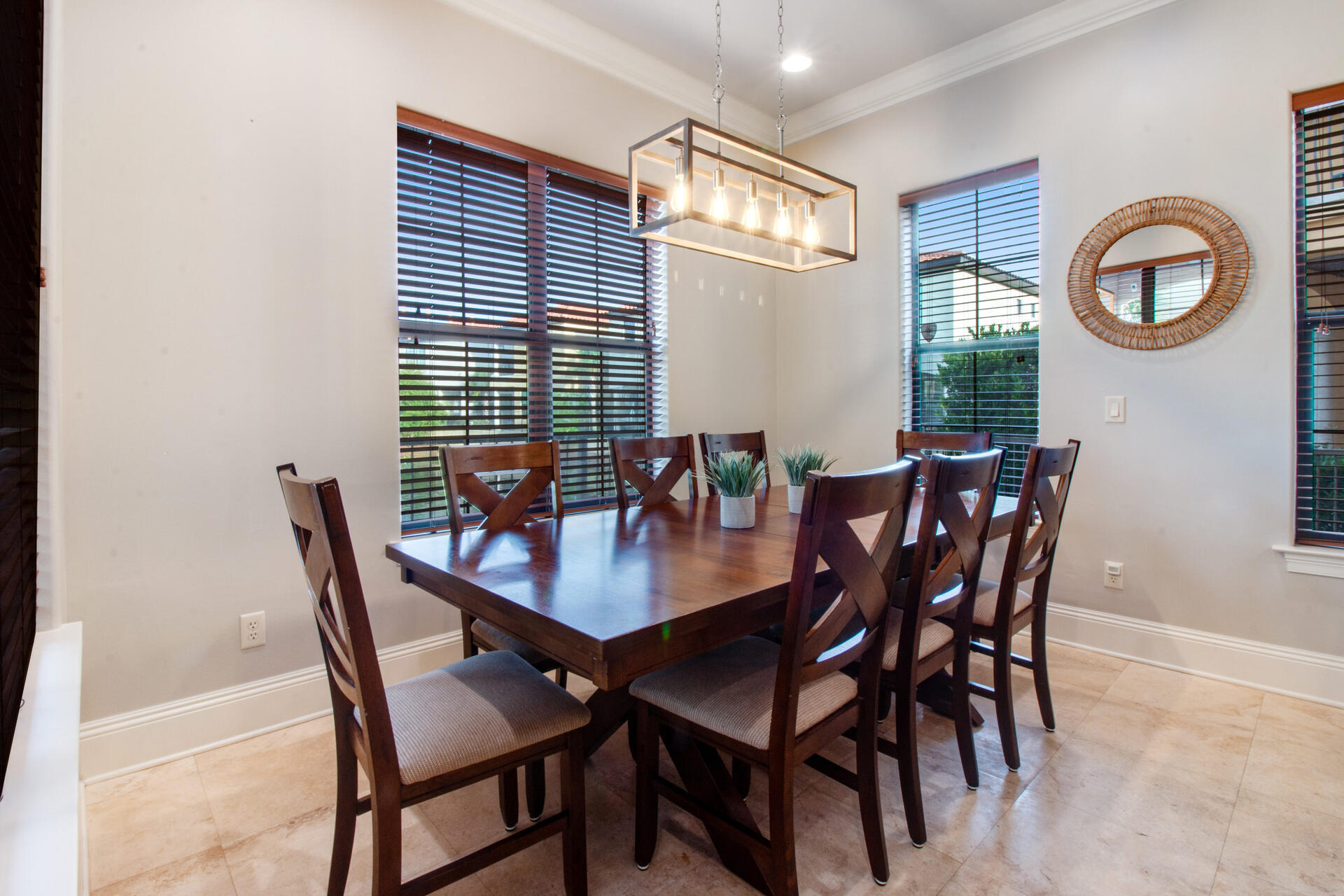 Villa Lago - Residential