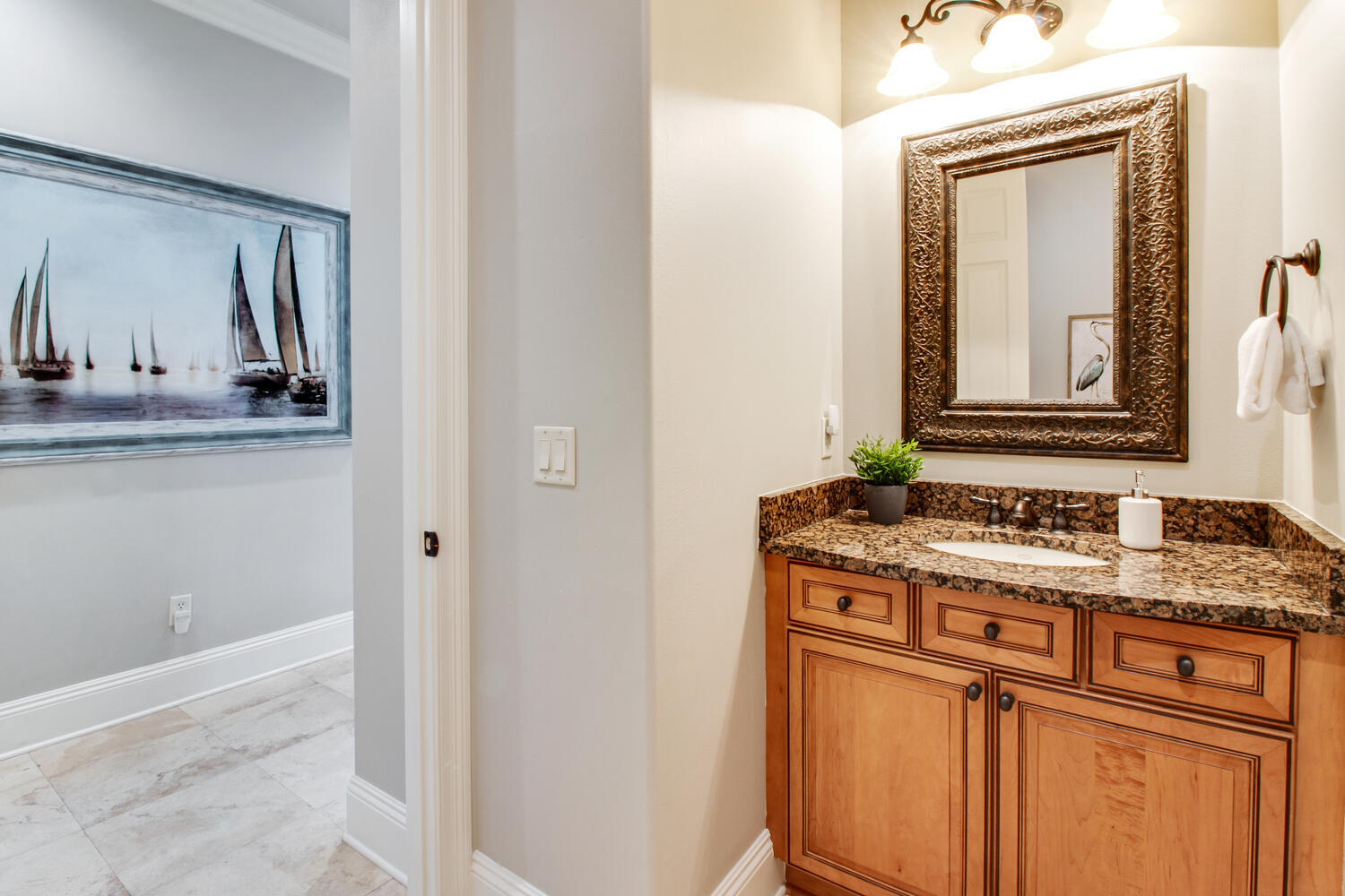 Villa Lago - Residential