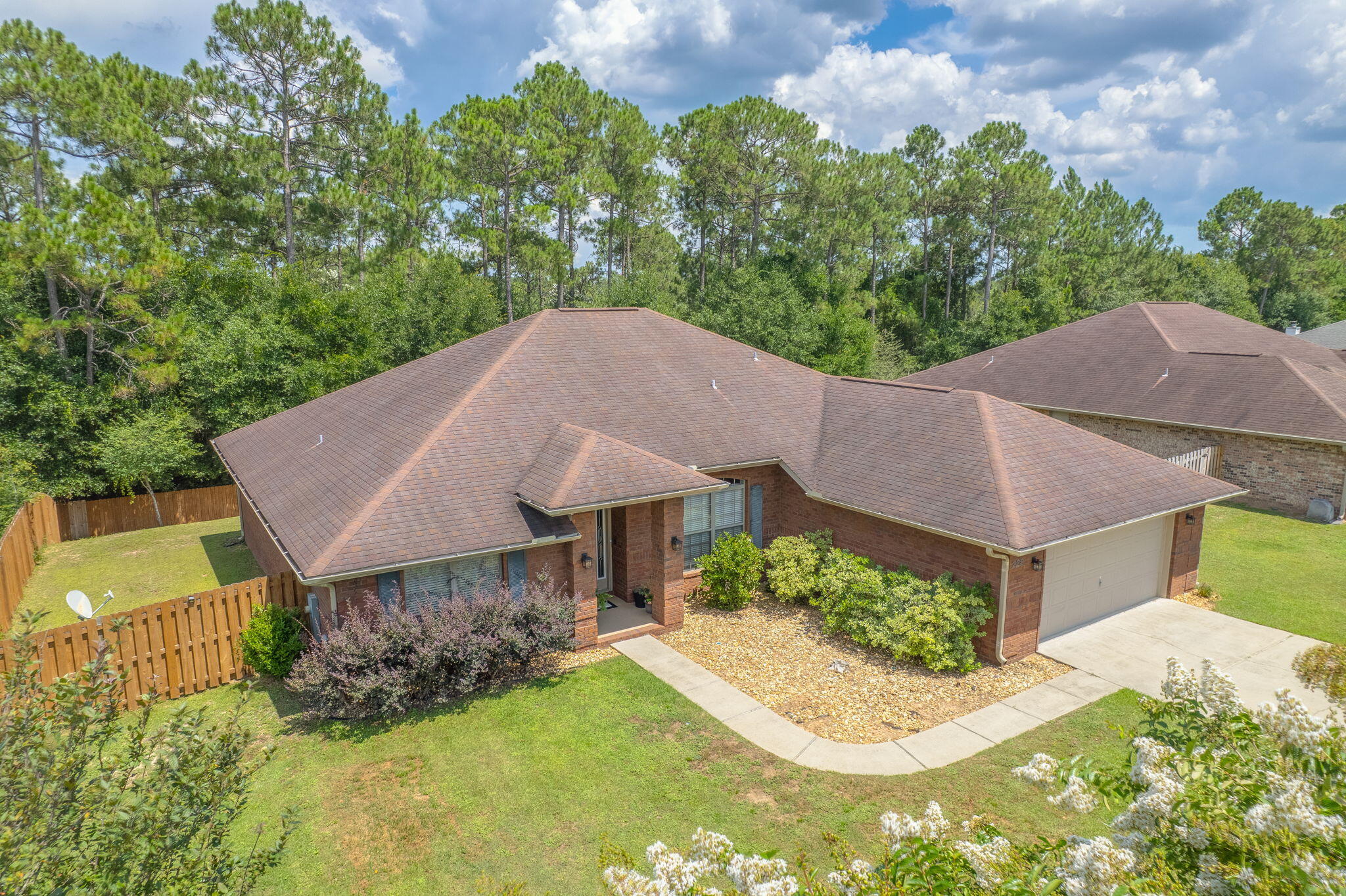 ALICIA PLACE - Residential